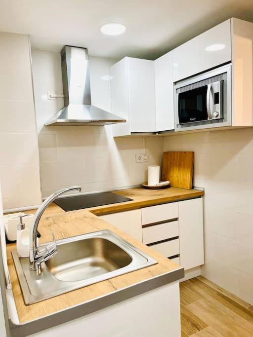 New Spacious And Cozy Apartment - 말라가 외부 사진
